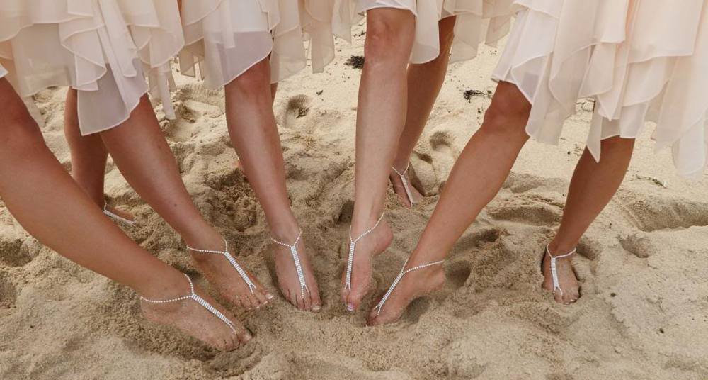 modnyie-ukrasheniya-dlya-nog