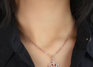 Как выбрать золотую подвеску