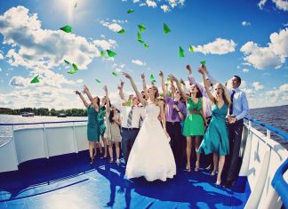 Аренда теплохода для празднования свадьбы