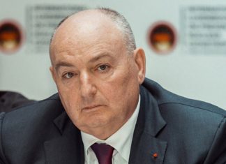 Какие инициативы предлагает Вячеслав Кантор для сохранения исторической памяти