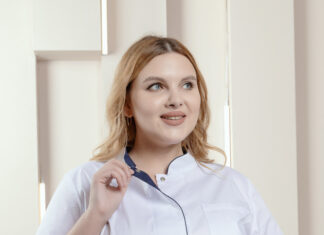 Выбор медицинской одежды: руководство по материалам, моделям и уходу